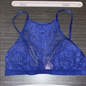 Elegant Lace Bralette in Navy Blue